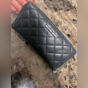 Mk wallet new condition
